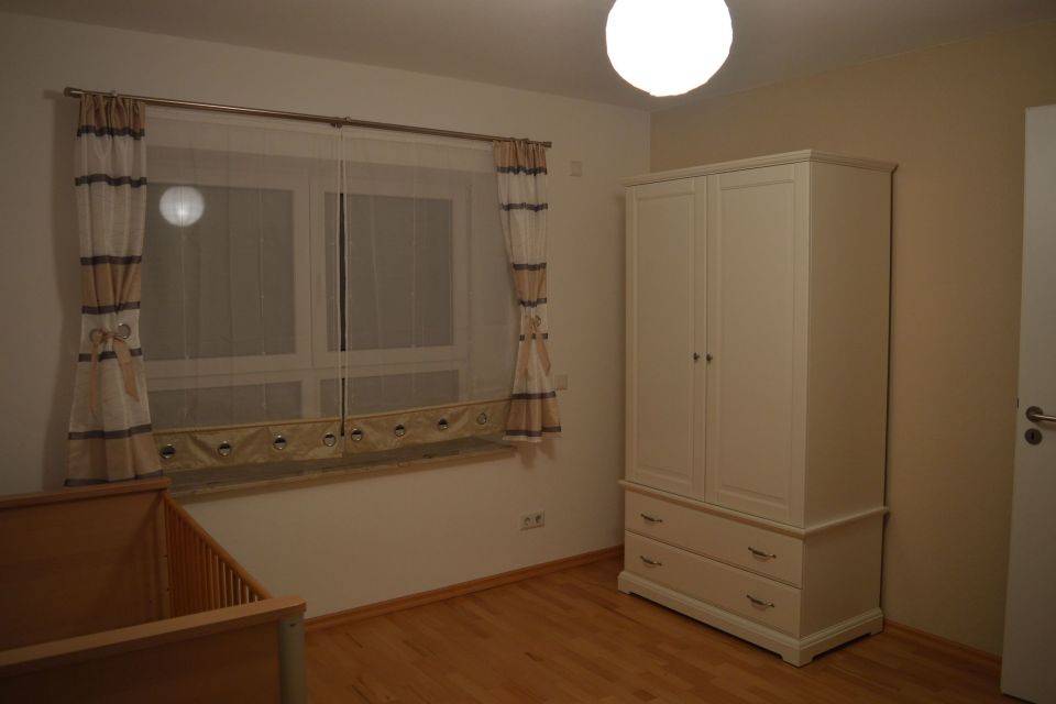 Schlafzimmer mit Kinderbett, Foto: S. Dahlitz, Lizenz: S. Dahlitz